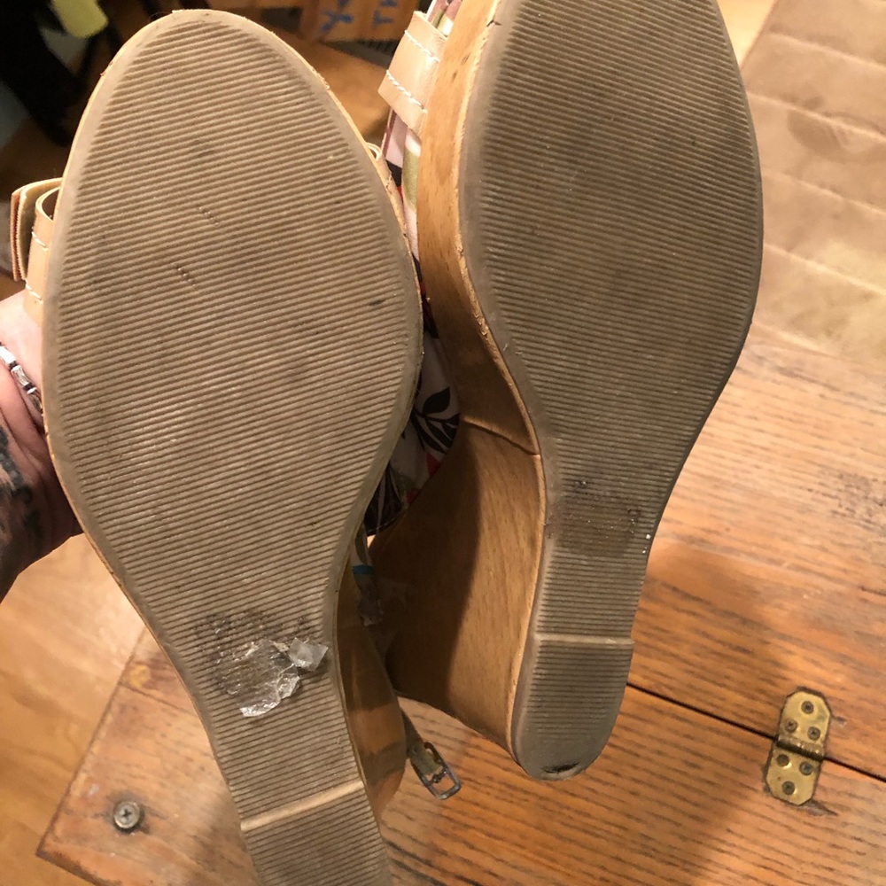 Heels💥 - Picture 2 of 4